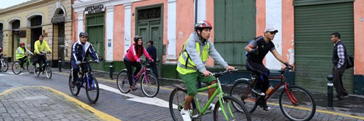 Tour en bicicleta y Bote en Lima en Lima